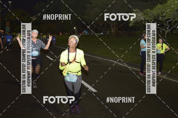 Buy your photos of the eventNight Run 2019 - Pop - Rio de Janeiro on Fotop