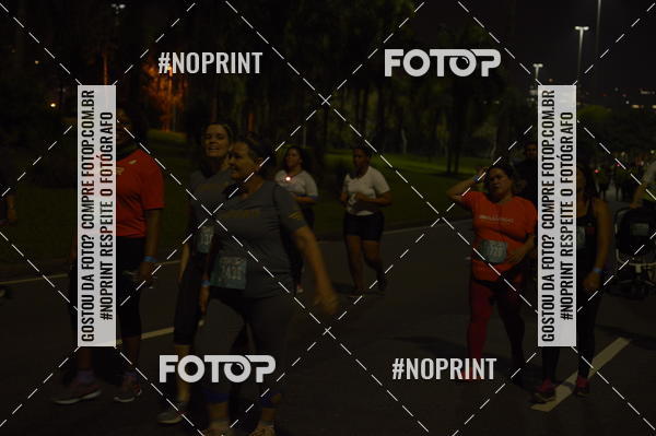 Buy your photos of the eventNight Run 2019 - Pop - Rio de Janeiro on Fotop
