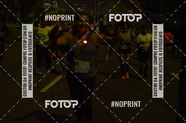 Buy your photos of the eventNight Run 2019 - Pop - Rio de Janeiro on Fotop