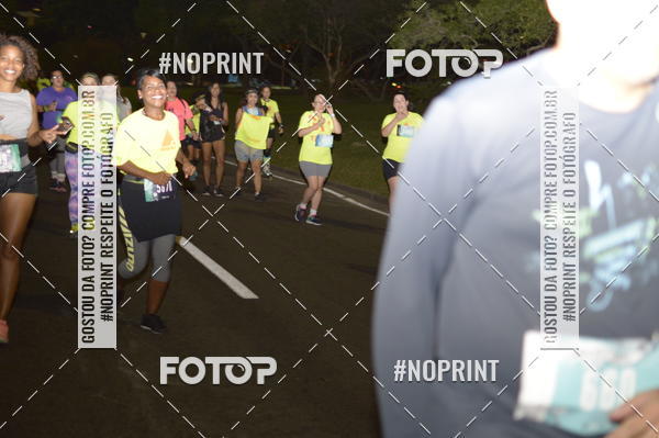 Buy your photos of the eventNight Run 2019 - Pop - Rio de Janeiro on Fotop