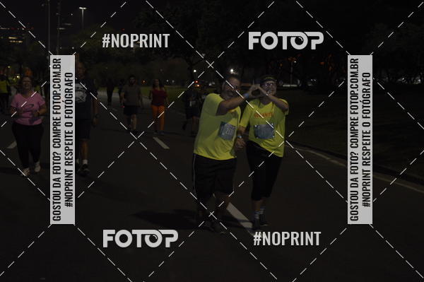Buy your photos of the eventNight Run 2019 - Pop - Rio de Janeiro on Fotop