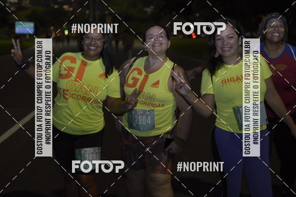 Buy your photos of the eventNight Run 2019 - Pop - Rio de Janeiro on Fotop