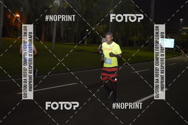 Buy your photos of the eventNight Run 2019 - Pop - Rio de Janeiro on Fotop