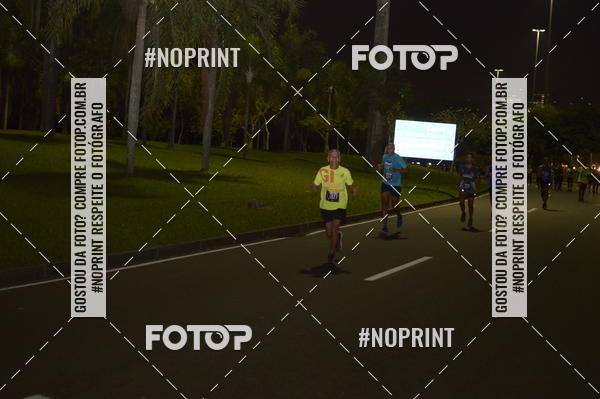 Buy your photos of the eventNight Run 2019 - Pop - Rio de Janeiro on Fotop