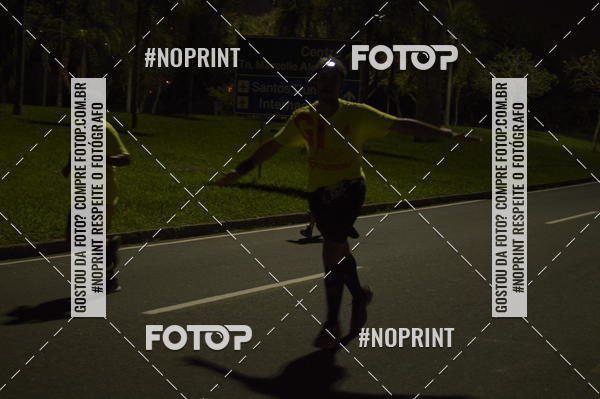 Buy your photos of the eventNight Run 2019 - Pop - Rio de Janeiro on Fotop