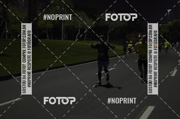 Buy your photos of the eventNight Run 2019 - Pop - Rio de Janeiro on Fotop