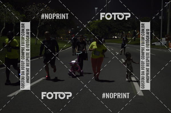Buy your photos of the eventNight Run 2019 - Pop - Rio de Janeiro on Fotop