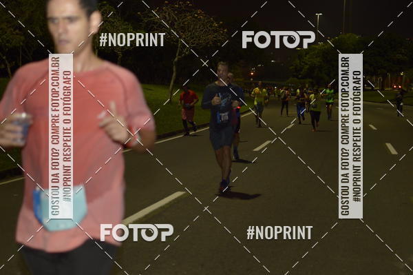 Buy your photos of the eventNight Run 2019 - Pop - Rio de Janeiro on Fotop