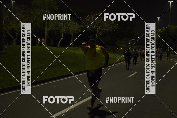 Buy your photos of the eventNight Run 2019 - Pop - Rio de Janeiro on Fotop