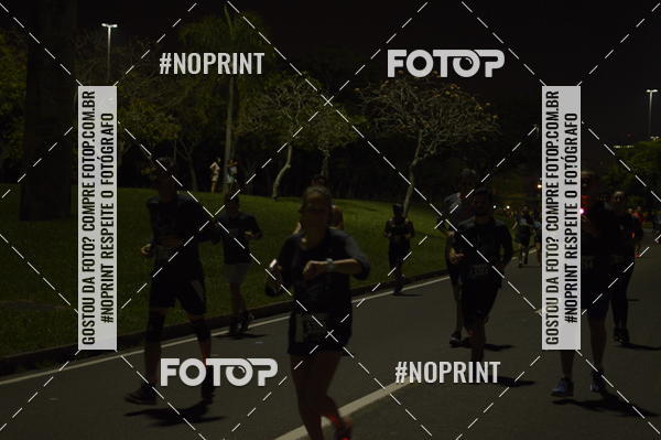 Buy your photos of the eventNight Run 2019 - Pop - Rio de Janeiro on Fotop