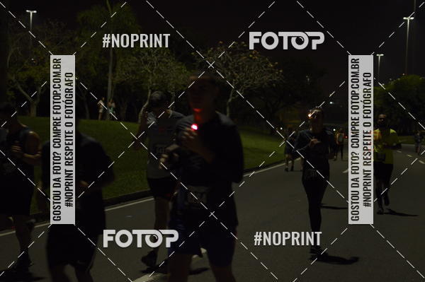 Buy your photos of the eventNight Run 2019 - Pop - Rio de Janeiro on Fotop