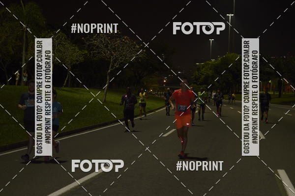 Buy your photos of the eventNight Run 2019 - Pop - Rio de Janeiro on Fotop