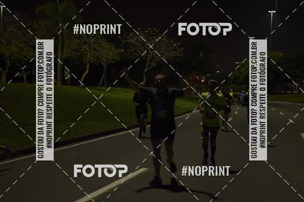 Buy your photos of the eventNight Run 2019 - Pop - Rio de Janeiro on Fotop