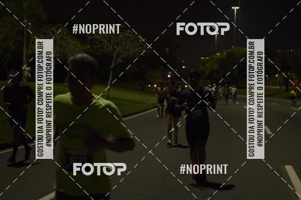 Buy your photos of the eventNight Run 2019 - Pop - Rio de Janeiro on Fotop