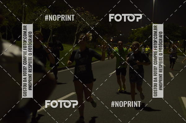 Buy your photos of the eventNight Run 2019 - Pop - Rio de Janeiro on Fotop