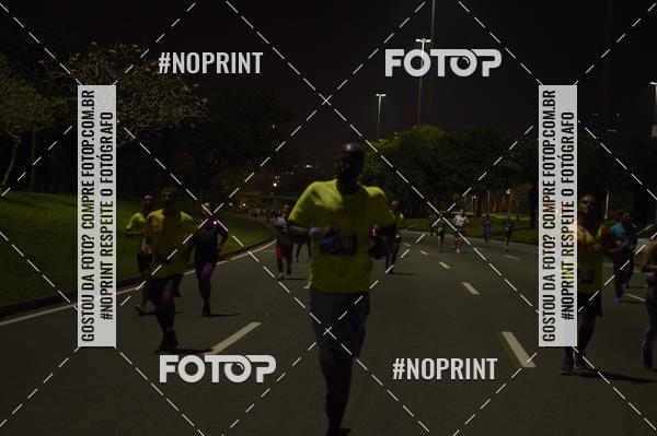 Buy your photos of the eventNight Run 2019 - Pop - Rio de Janeiro on Fotop