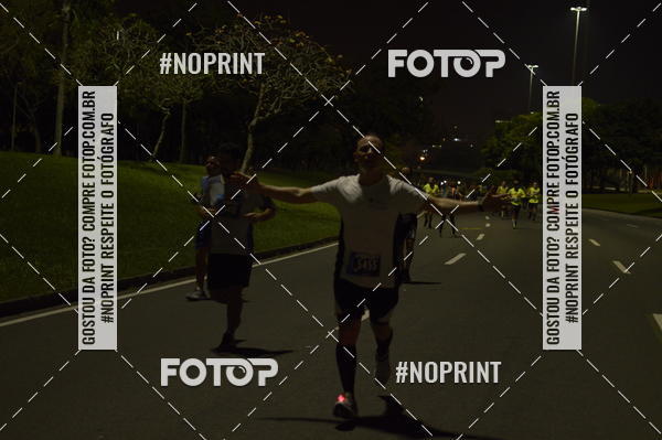 Buy your photos of the eventNight Run 2019 - Pop - Rio de Janeiro on Fotop