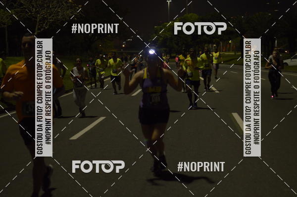 Buy your photos of the eventNight Run 2019 - Pop - Rio de Janeiro on Fotop