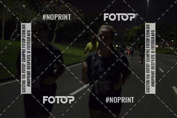 Buy your photos of the eventNight Run 2019 - Pop - Rio de Janeiro on Fotop