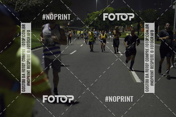 Buy your photos of the eventNight Run 2019 - Pop - Rio de Janeiro on Fotop
