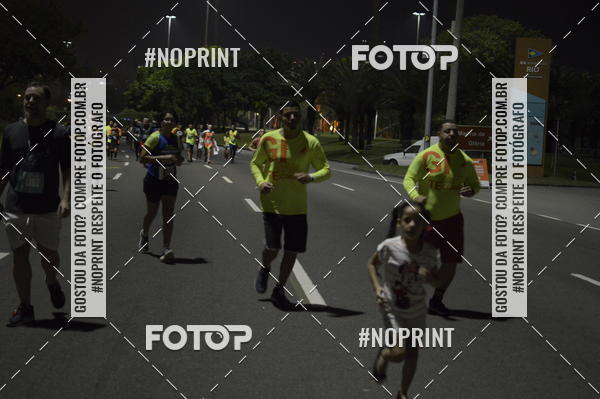 Buy your photos of the eventNight Run 2019 - Pop - Rio de Janeiro on Fotop