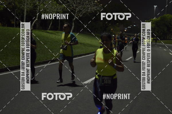 Buy your photos of the eventNight Run 2019 - Pop - Rio de Janeiro on Fotop