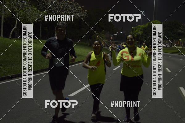 Buy your photos of the eventNight Run 2019 - Pop - Rio de Janeiro on Fotop
