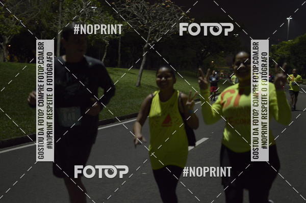 Buy your photos of the eventNight Run 2019 - Pop - Rio de Janeiro on Fotop