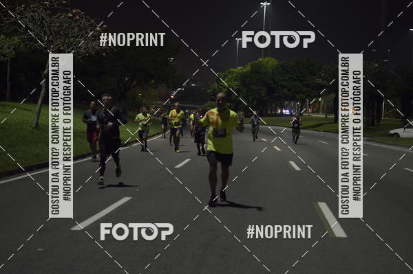 Buy your photos of the eventNight Run 2019 - Pop - Rio de Janeiro on Fotop