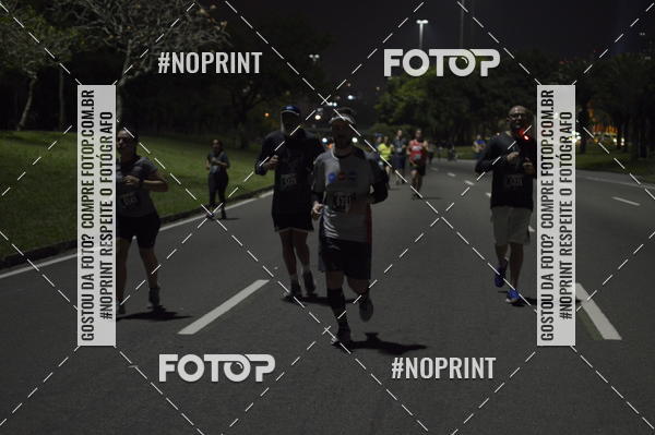 Buy your photos of the eventNight Run 2019 - Pop - Rio de Janeiro on Fotop