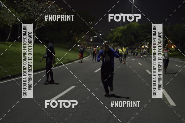 Buy your photos of the eventNight Run 2019 - Pop - Rio de Janeiro on Fotop