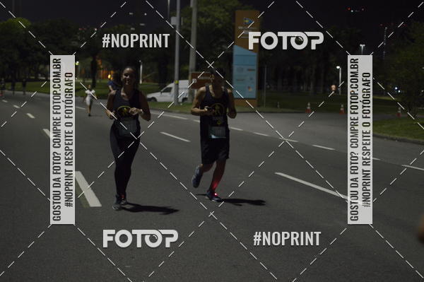 Buy your photos of the eventNight Run 2019 - Pop - Rio de Janeiro on Fotop