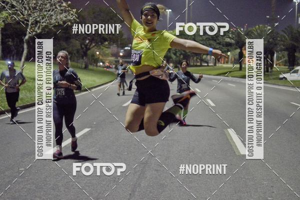 Buy your photos of the eventNight Run 2019 - Pop - Rio de Janeiro on Fotop