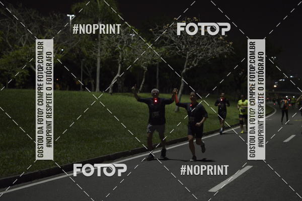 Buy your photos of the eventNight Run 2019 - Pop - Rio de Janeiro on Fotop
