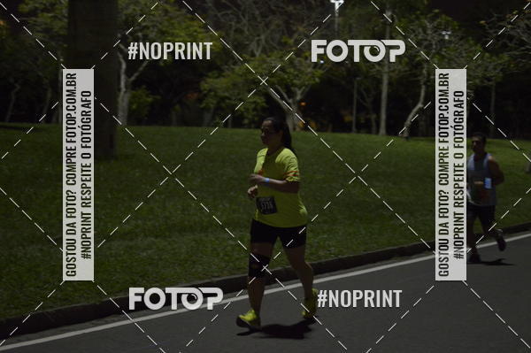 Buy your photos of the eventNight Run 2019 - Pop - Rio de Janeiro on Fotop