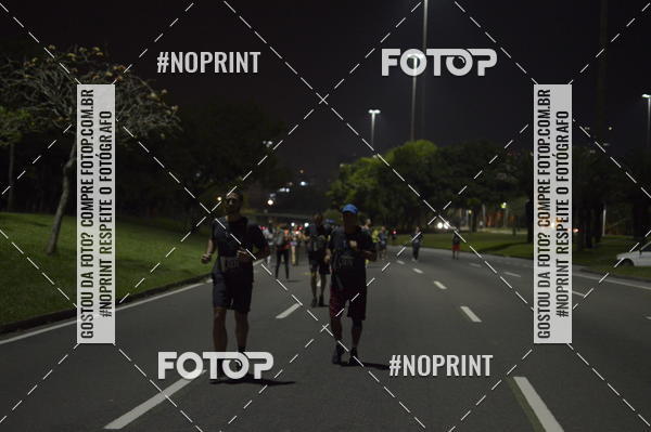 Buy your photos of the eventNight Run 2019 - Pop - Rio de Janeiro on Fotop