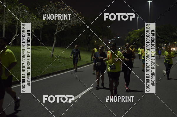 Buy your photos of the eventNight Run 2019 - Pop - Rio de Janeiro on Fotop