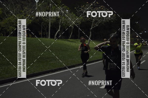Buy your photos of the eventNight Run 2019 - Pop - Rio de Janeiro on Fotop