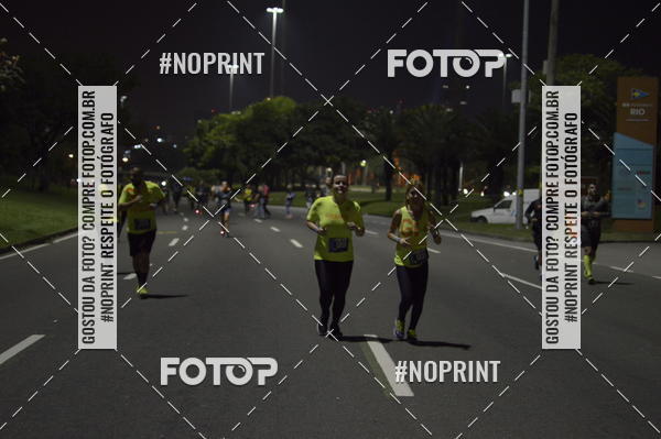 Buy your photos of the eventNight Run 2019 - Pop - Rio de Janeiro on Fotop