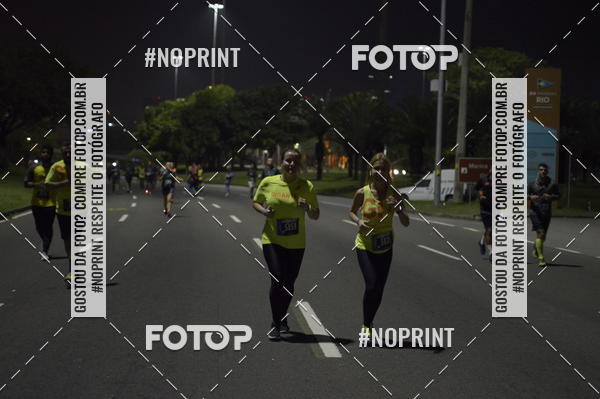 Buy your photos of the eventNight Run 2019 - Pop - Rio de Janeiro on Fotop