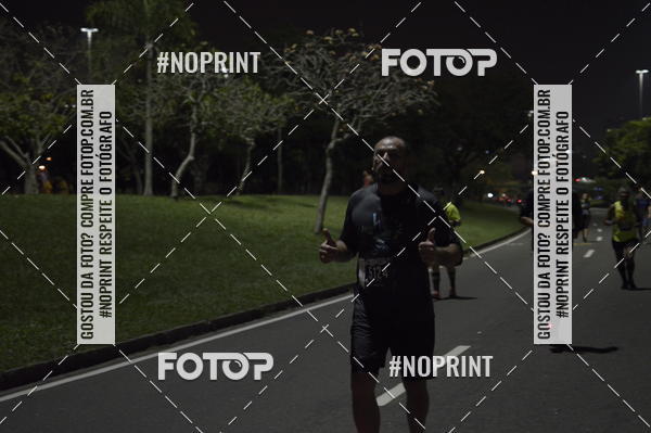 Buy your photos of the eventNight Run 2019 - Pop - Rio de Janeiro on Fotop
