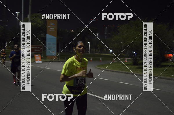 Buy your photos of the eventNight Run 2019 - Pop - Rio de Janeiro on Fotop
