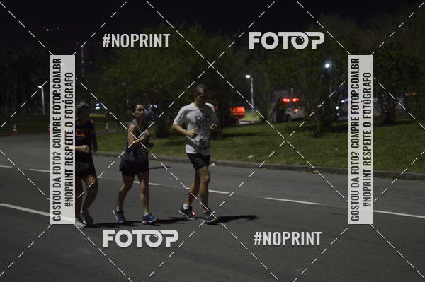 Buy your photos of the eventNight Run 2019 - Pop - Rio de Janeiro on Fotop