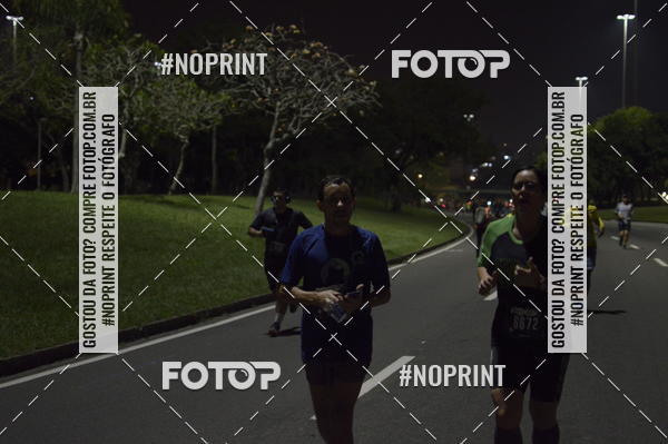 Buy your photos of the eventNight Run 2019 - Pop - Rio de Janeiro on Fotop