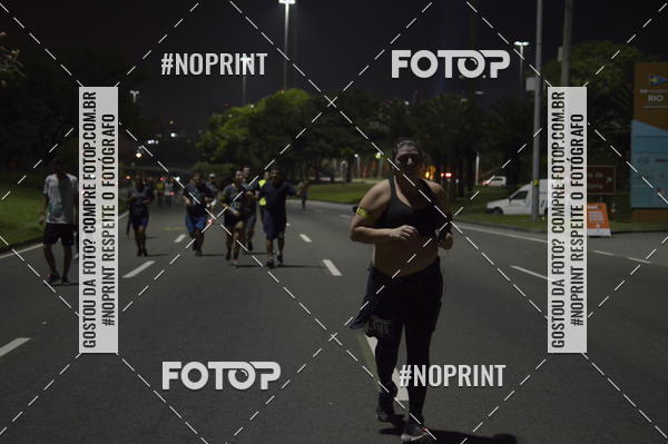 Buy your photos of the eventNight Run 2019 - Pop - Rio de Janeiro on Fotop