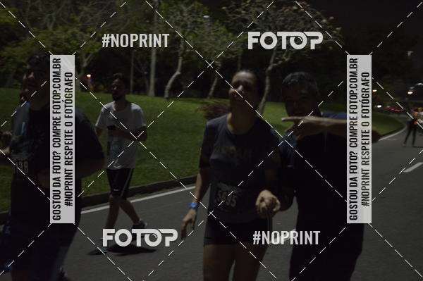 Buy your photos of the eventNight Run 2019 - Pop - Rio de Janeiro on Fotop
