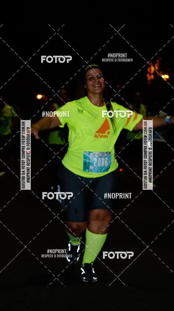 Buy your photos of the eventNight Run 2019 - Pop - Rio de Janeiro on Fotop