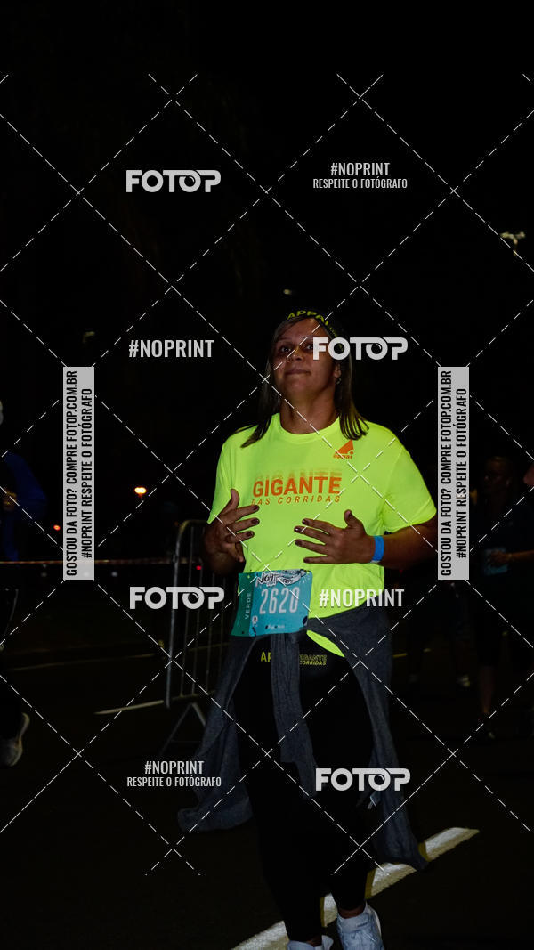 Buy your photos of the eventNight Run 2019 - Pop - Rio de Janeiro on Fotop