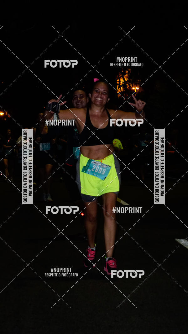Buy your photos of the eventNight Run 2019 - Pop - Rio de Janeiro on Fotop