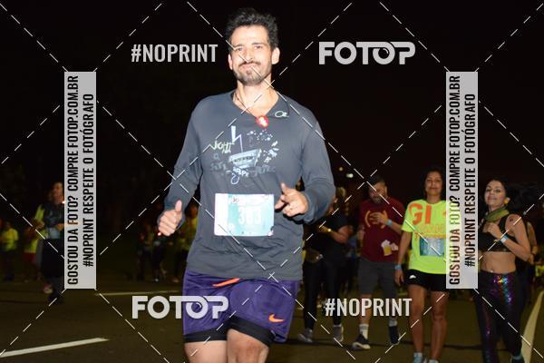 Buy your photos of the eventNight Run 2019 - Pop - Rio de Janeiro on Fotop